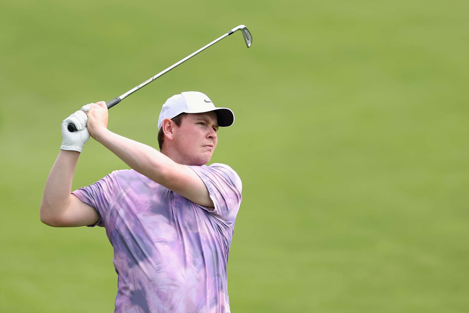 CASTLE ROCK, COLORADO - AUGUST 22: Robert MacIntyre of Scotland plays his second shot on the 17th hole during the first round of the BMW Championship at Castle Pines Golf Club on August 22, 2024 in Castle Rock, Colorado. (Photo by Christian Petersen/Getty Images)