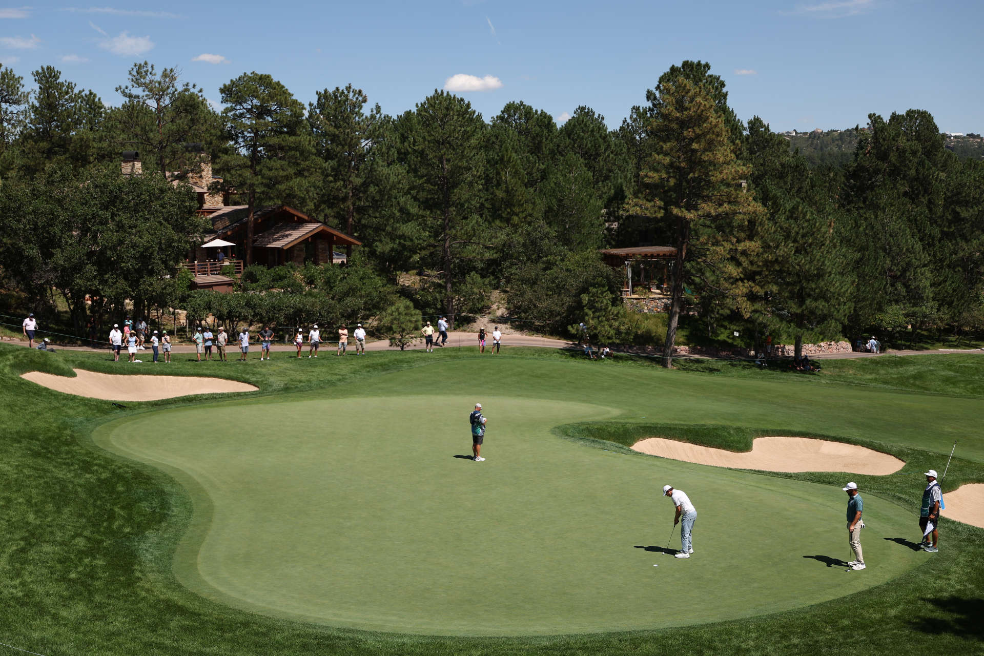 CASTLE ROCK, COLORADO - AUGUST 22: Matt Fitzpatrick of England putts on the 17th green during the first round of the BMW Championship at Castle Pines Golf Club on August 22, 2024 in Castle Rock, Colorado. (Photo by Christian Petersen/Getty Images)