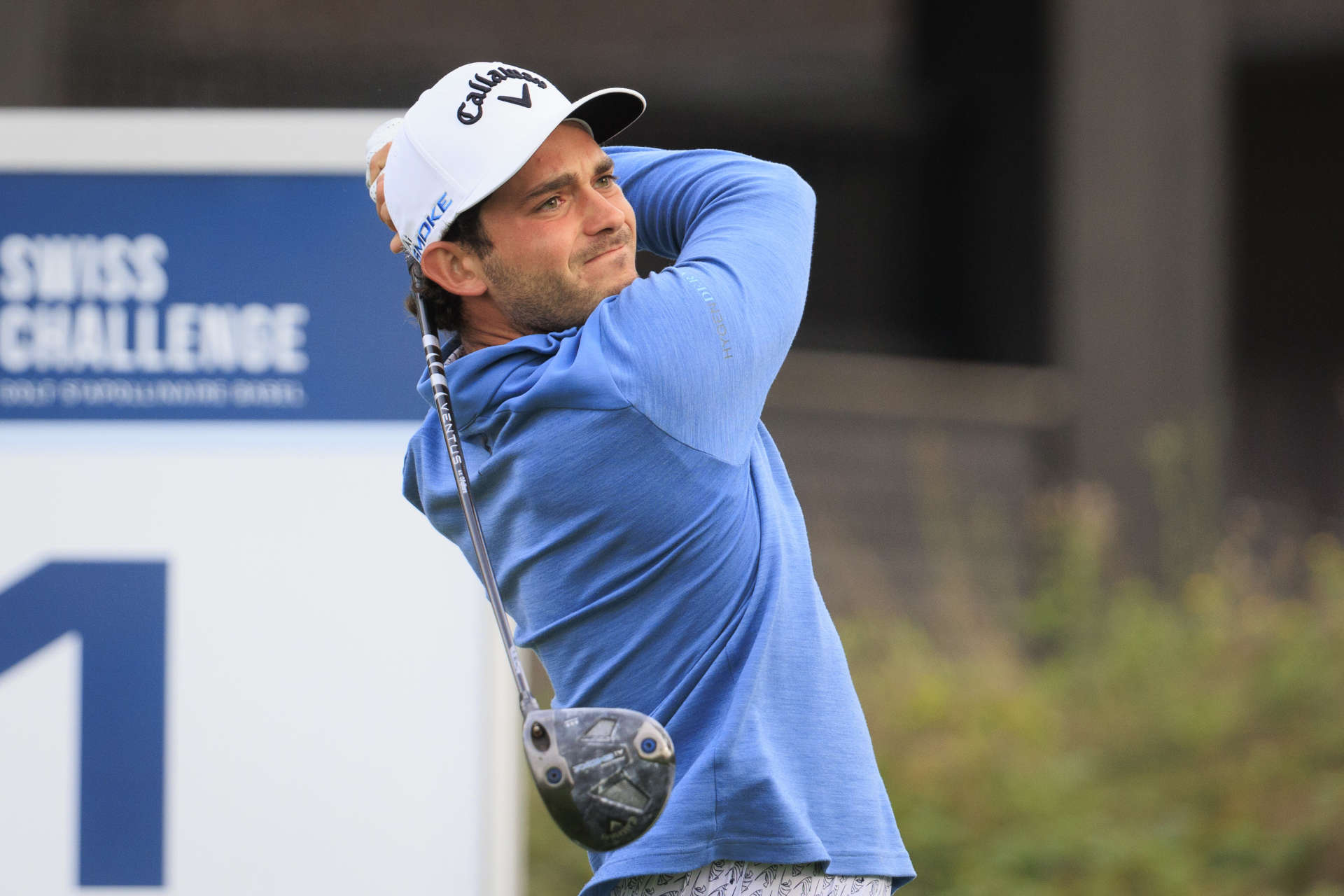 FOLGENSBOURG, FRANCE - SEPTEMBER 27: Gregorio De Leo of Italy tees off at the first tee on day two of the Swiss Challenge 2024 at Golf Saint Apollinaire on September 27, 2024 in Folgensbourg, France. (Photo by Jan Hetfleisch/Getty Images)