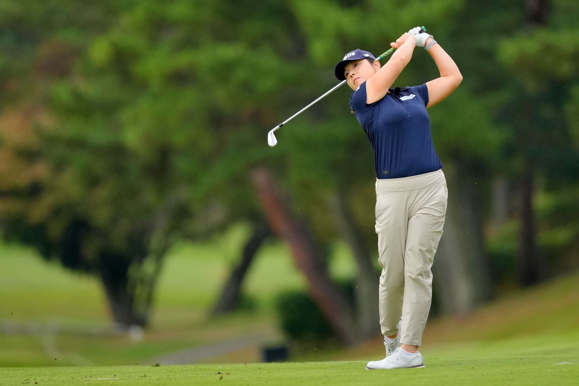 OTSU, JAPAN - OCTOBER 31: Min-Young Lee of South Korea hits her second shot on the 9th hole during the first round of the TOTO Japan Classic 2024 at Seta Golf Course on October 31, 2024 in Otsu, Shiga, Japan. (Photo by Yoshimasa Nakano/Getty Images)