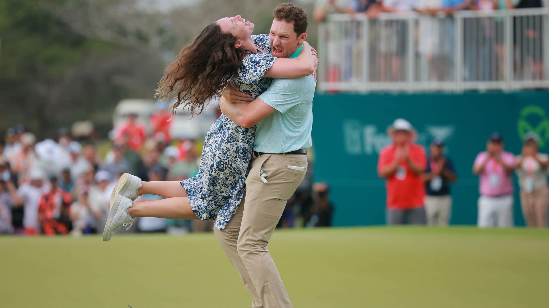 Freudentaumel und Sektdusche nach PGA-Tour-Sieg