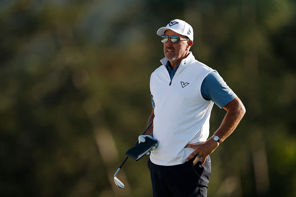 Phil Mickelson (+5 / T67)