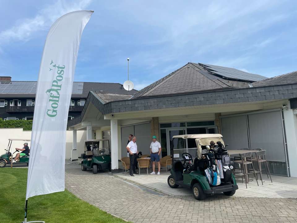 Golf mit Seeblick: Zweiter Turniertag im GC Dellach