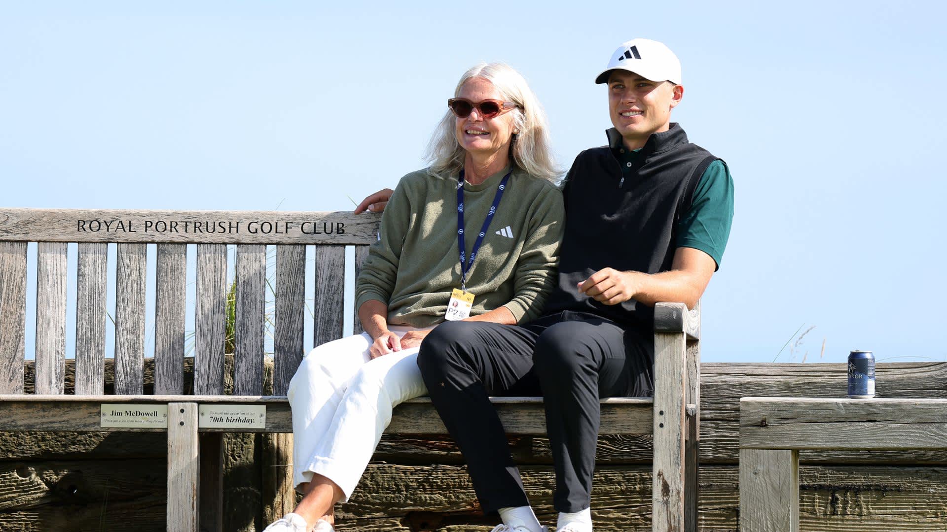 Familiäre Unterstützung bei der Proberunde mit Mama Mia Åberg.