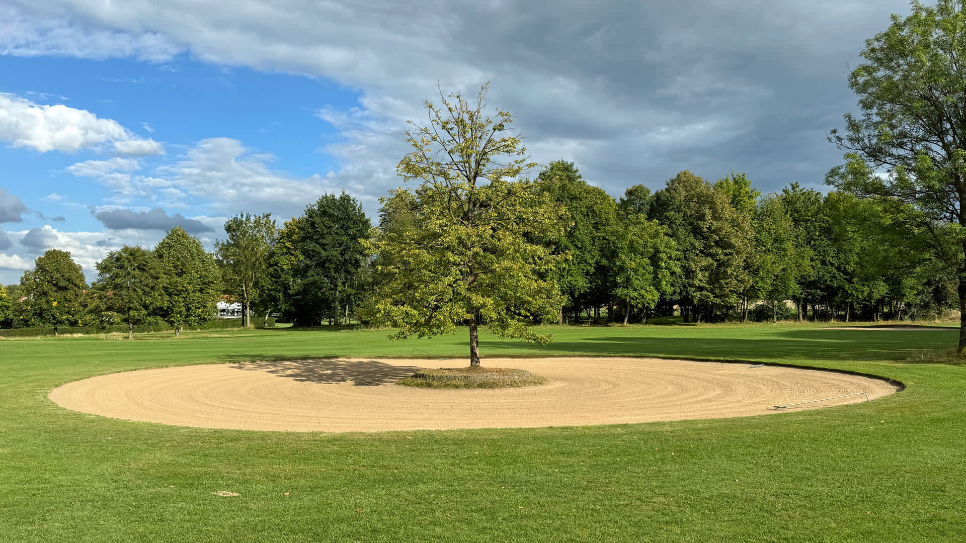 Natürliches Kleinod auf dem Fairway