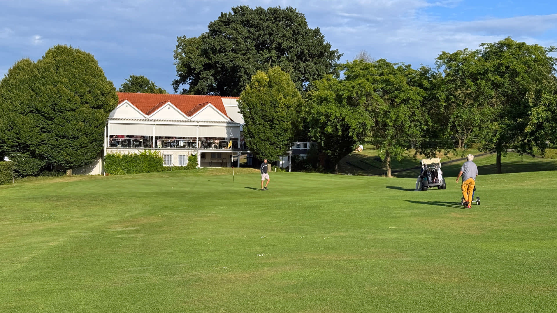 Golfturnier in OWL: Lünse Gartenmöbel feiert 35-jähriges Jubiläum im GC Widukind-Land e.V.