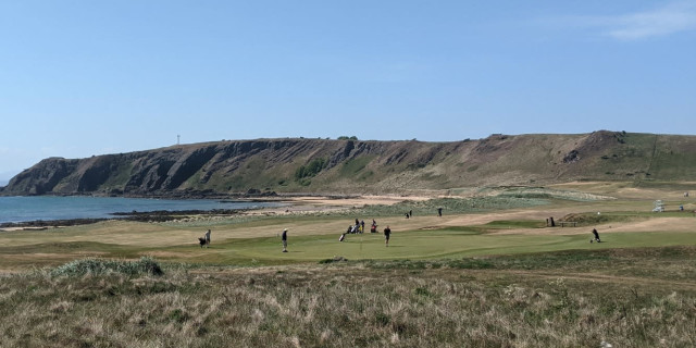 Elie Links