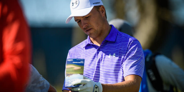 Phil Mickelson explained everything you need to know about chipping to Larry  Fitzgerald