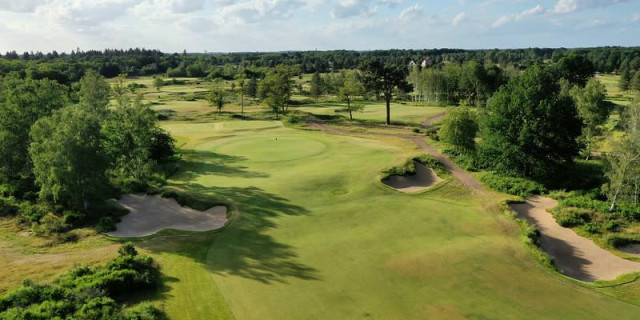 Les Bordes New Course