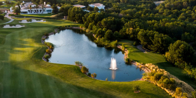 Las Colinas