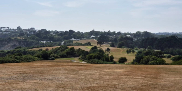 Carlyon Bay