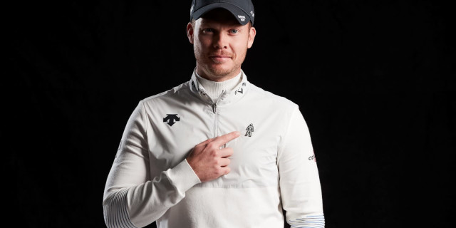 Danny Willett Supports Prostate Cancer UK by Wearing Man of Men Badge