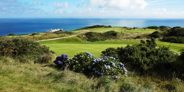 38 golf courses that have incredible views