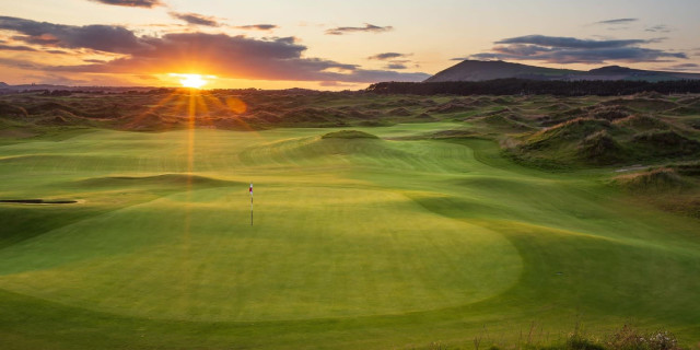 20 Golf Challenges For You To Achieve In 2024   3rd. Low Sunset Behind Green Bl8r3u 