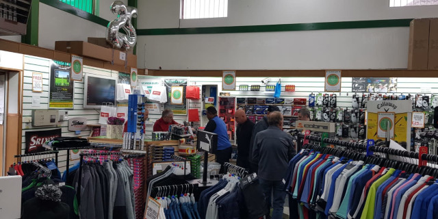 Nevada Bob’s Colchester Celebrates 25 Year Anniversary