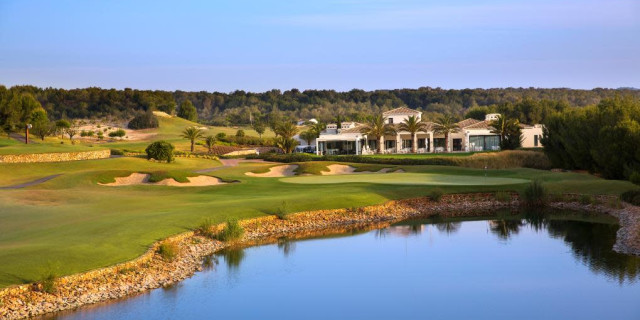 Where to Stay For Golf Trips in Alicante