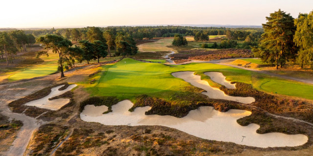 14 bucket list golf courses that are worth every penny