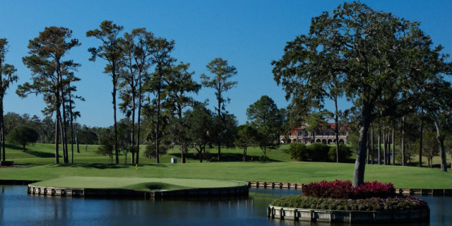 10 Bucket List Golf Destinations You Must Visit