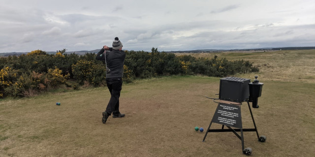 How to Stop Topping The Golf Ball