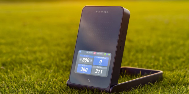 Blue Tees Launch Monitor