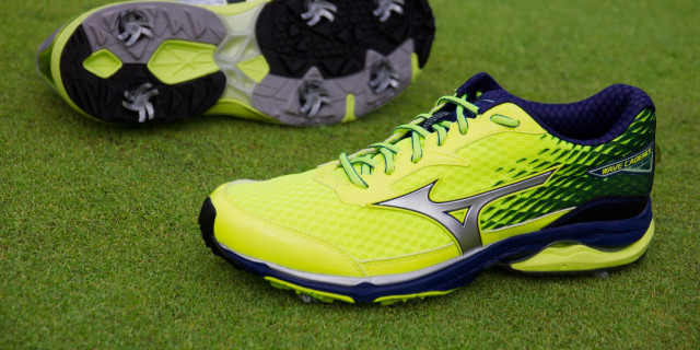 Mizuno Wave Cadence Golf Shoe Review