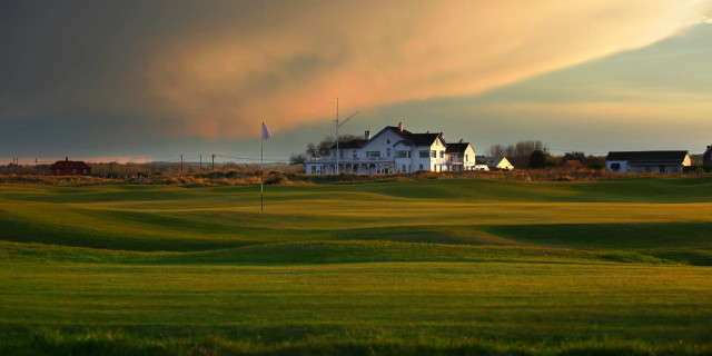 Royal Cinque Ports Feature Review