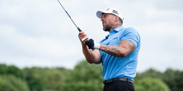 Local Celebrity Takes on The Big Golf Race in The East Midlands