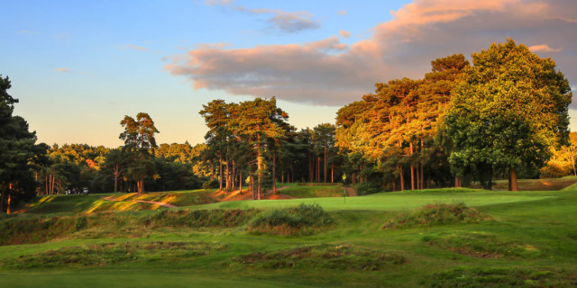 Play some of England's best golf courses before the season ends