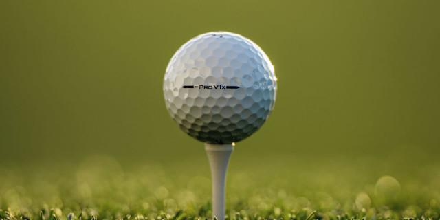 Titleist releases new Pro V1x Left Dash golf ball