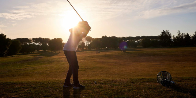 Juniot Golfer