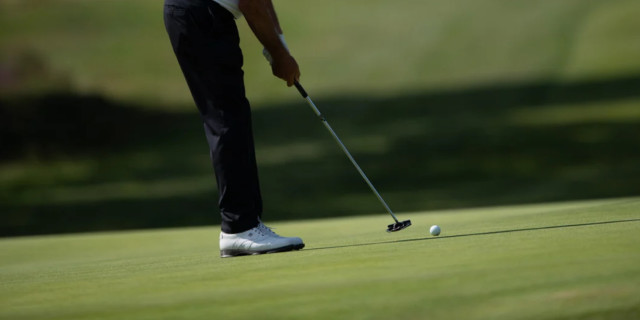 Why you don't have to buy new golf shoes every year