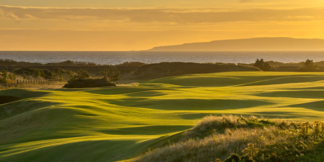 Dundonald Links Feature Review