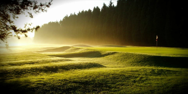 Hollywood Golf Club Feature Review