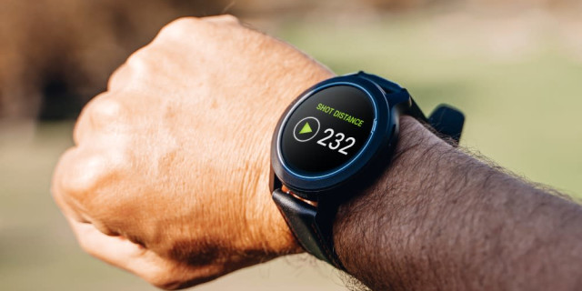 GOLFBUDDY Launches New Aim W12 GPS Golf Watch