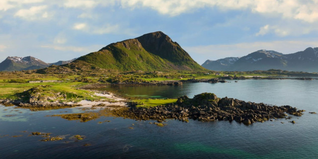 Lofoten Links