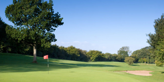 25 English Golf Courses That Other Golfers Recommend to You
