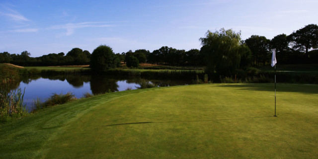 Hever Castle Feature Review