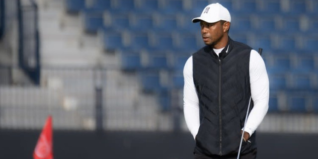 Tiger Woods Joins Calls For Greg Norman to Quit