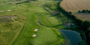 https://res.cloudinary.com/golfshake/image/upload/t_cms300/course/2017/tjhqtkc5i02py74xwhd8.jpg