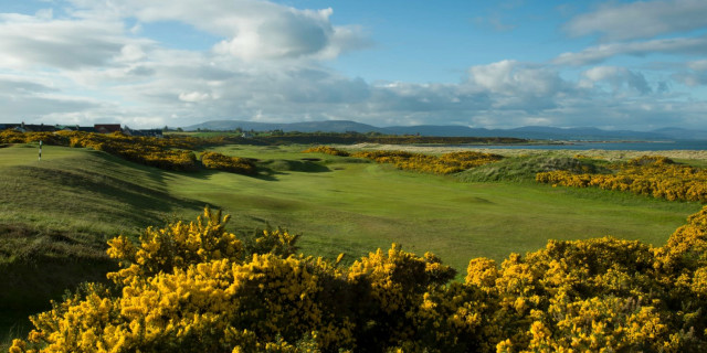 Scottish golfers have the chance to play iconic courses for less this winter