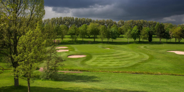 Moor Allerton 1st Hole