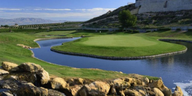 A guide to golf at Hotel La Finca Golf Resort and Spa Resort