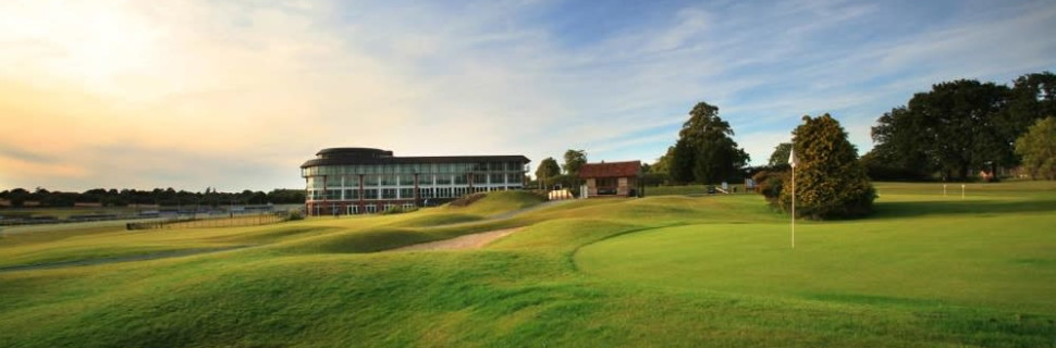 Lingfield Park Course & Clubhouse 
