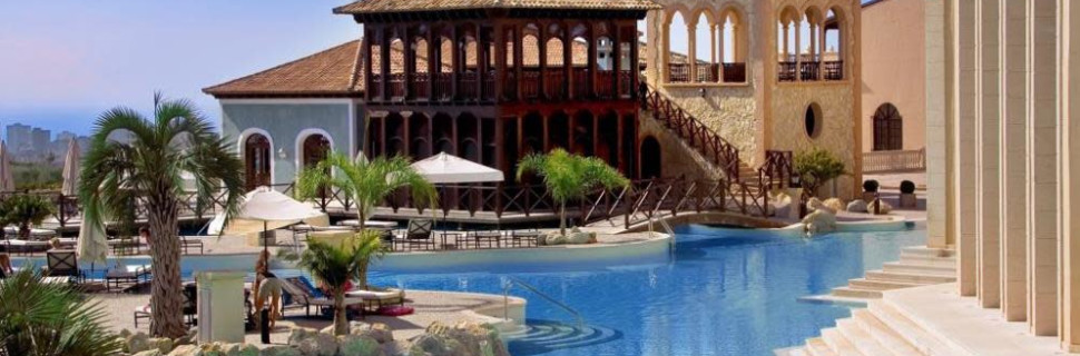 Villaitana  Hotel Pool