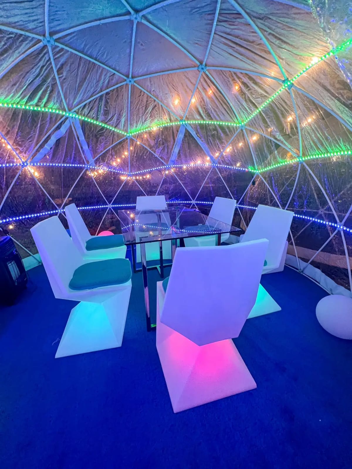 Dockside Brewery and Waterfront Biergarten to dockside igloo park