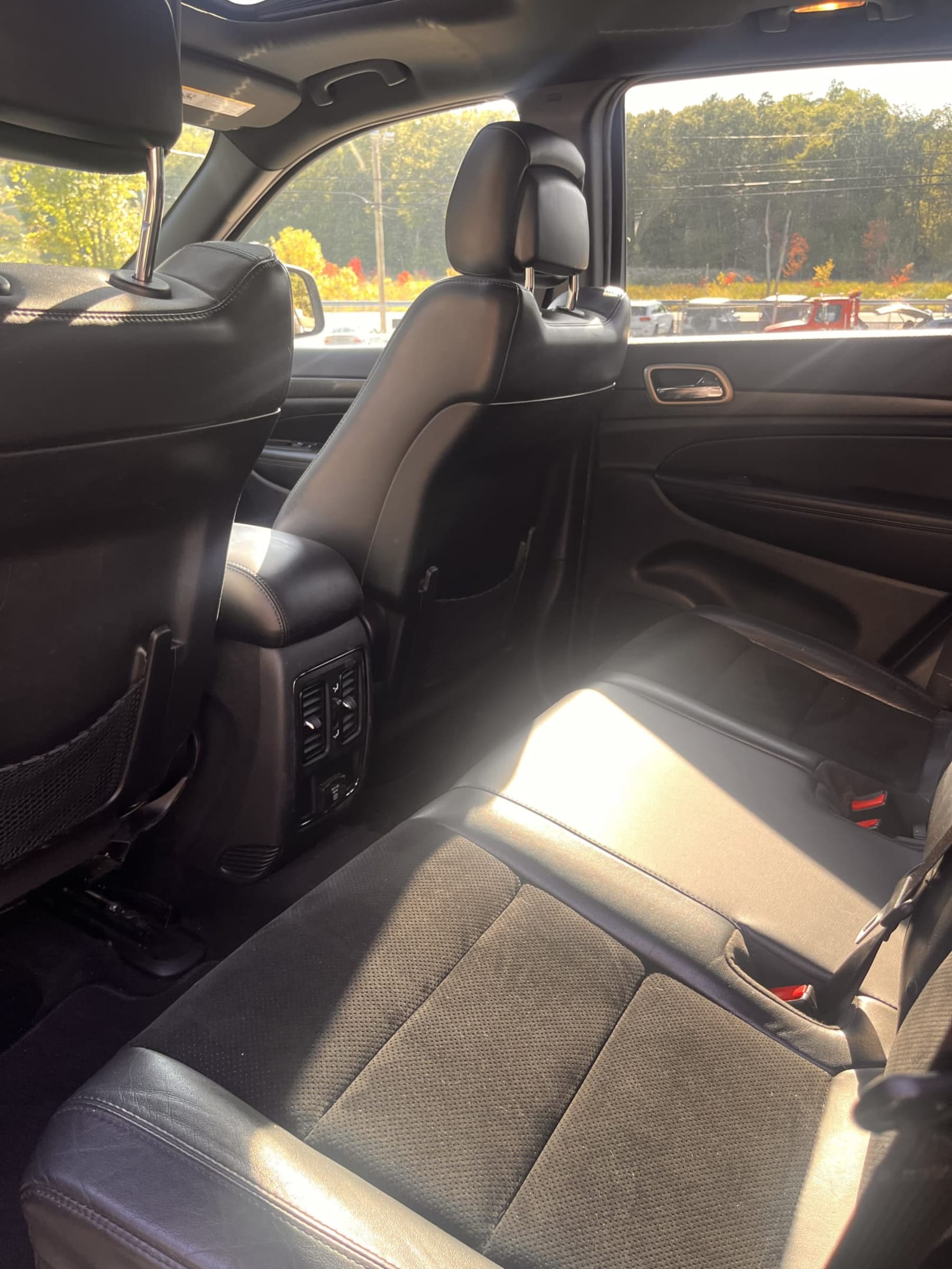 NEW ARRIVAL!! 2014 JEEP GRAND CHEROKEE ALTITUDE!!! One owner!! PERFECT CARFAX!!! Loaded with navigation, moonroof, heated seats, heated steering wheel, 20” wheels, remote start and much much more! Extensive maintenance records!!! Only 112,400 miles and priced to sell! Won’t last at ONLY $12,900!!!