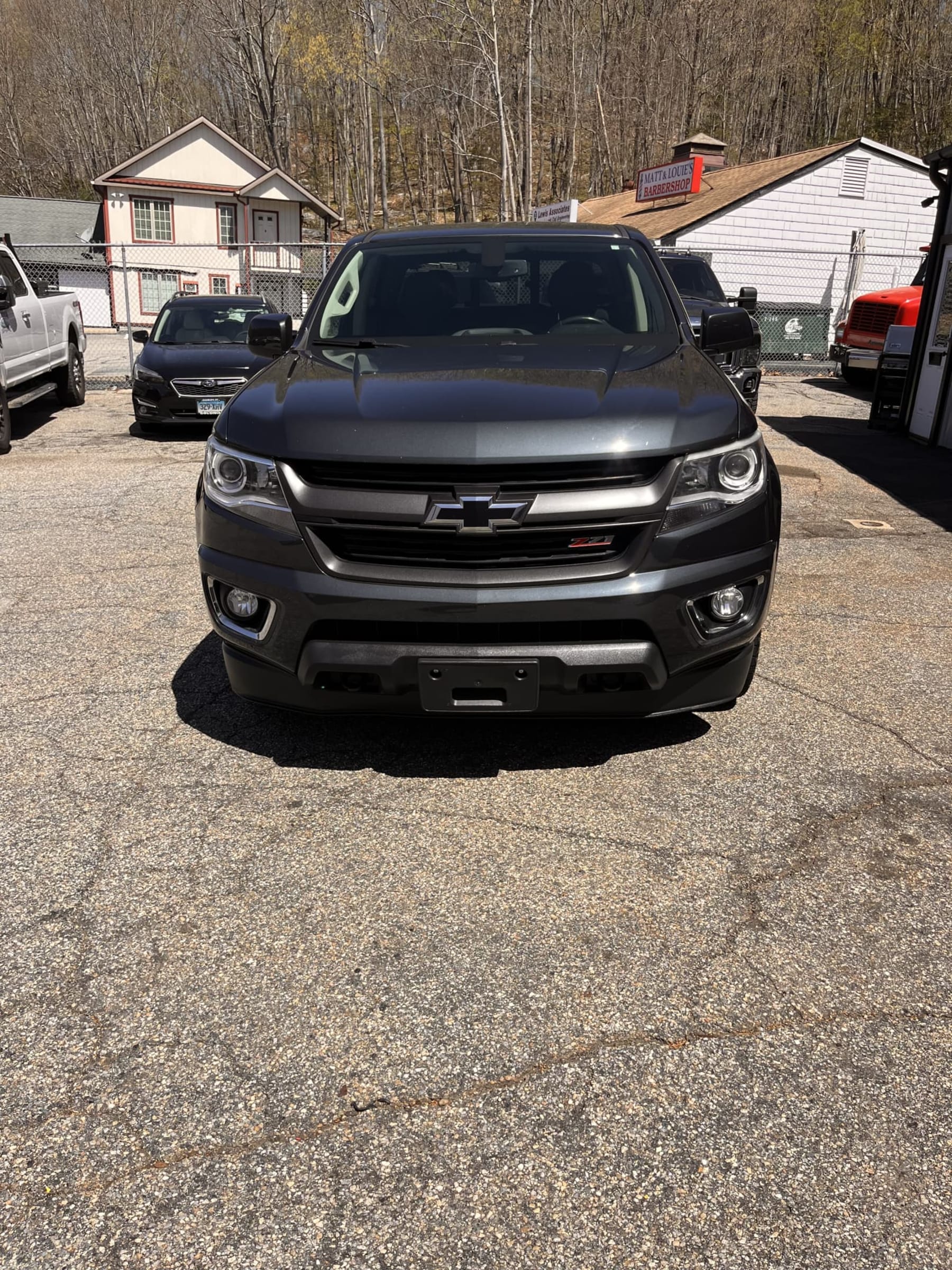 NEW ARRIVAL!! 2018 CHEVROLET COLORADO Z71 package!! 4x4! Loaded with heated leather seats, Bose, remote start, backup camera and much more!! ONLY 58k miles!! Priced below retail at $25,900!! Won’t last!!!