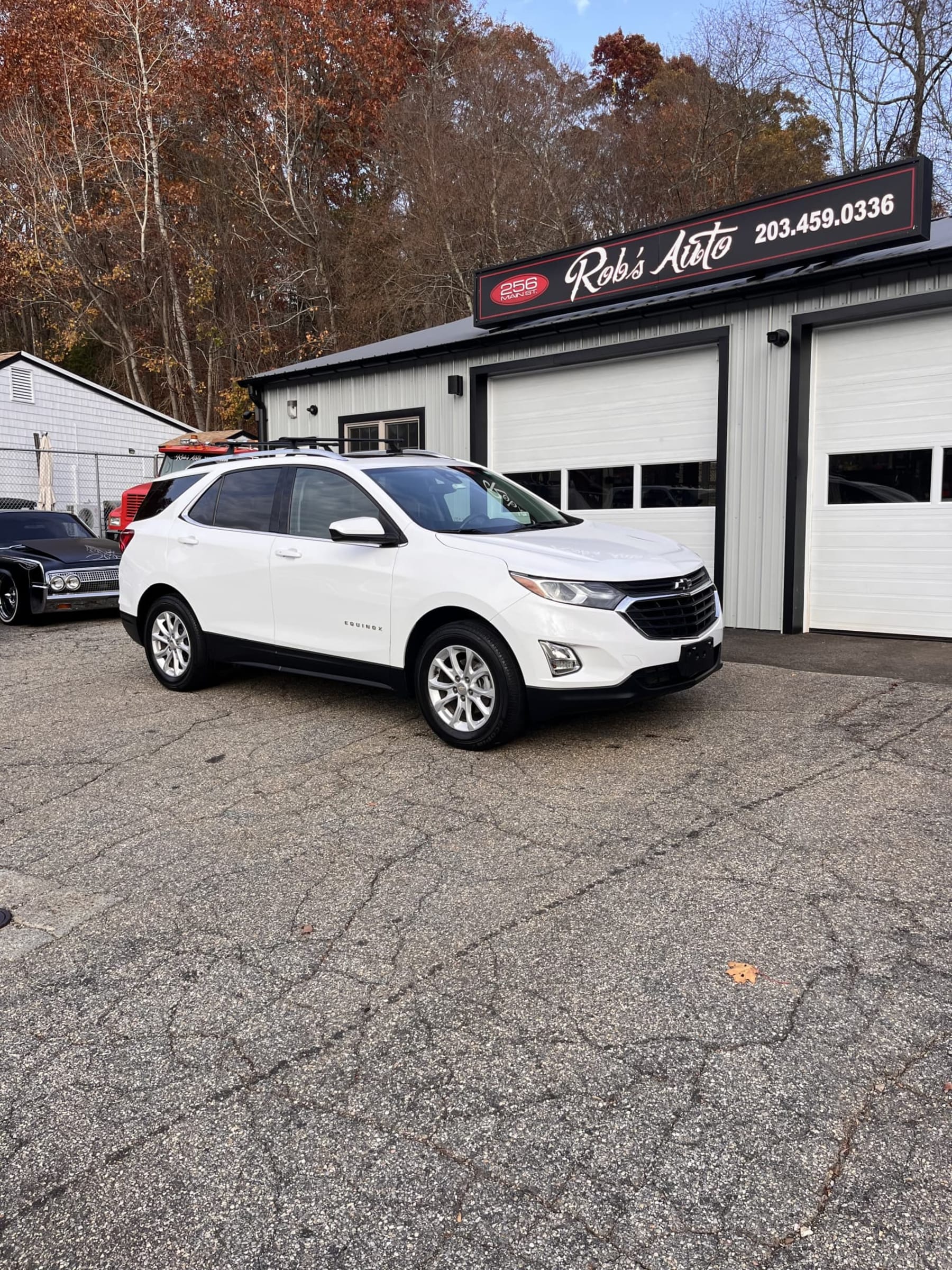 NEW ARRIVAL!! 2020 Chevrolet Equinox LT!! Clean carfax!! ONLY 34 k miles! AWD!! Over $5,000 in factory options!! Heated seats, panoramic roof, remote start, navigation, blindspot detection, lane alert, backup camera, power liftgate and much more! Won’t last at $21,900!!