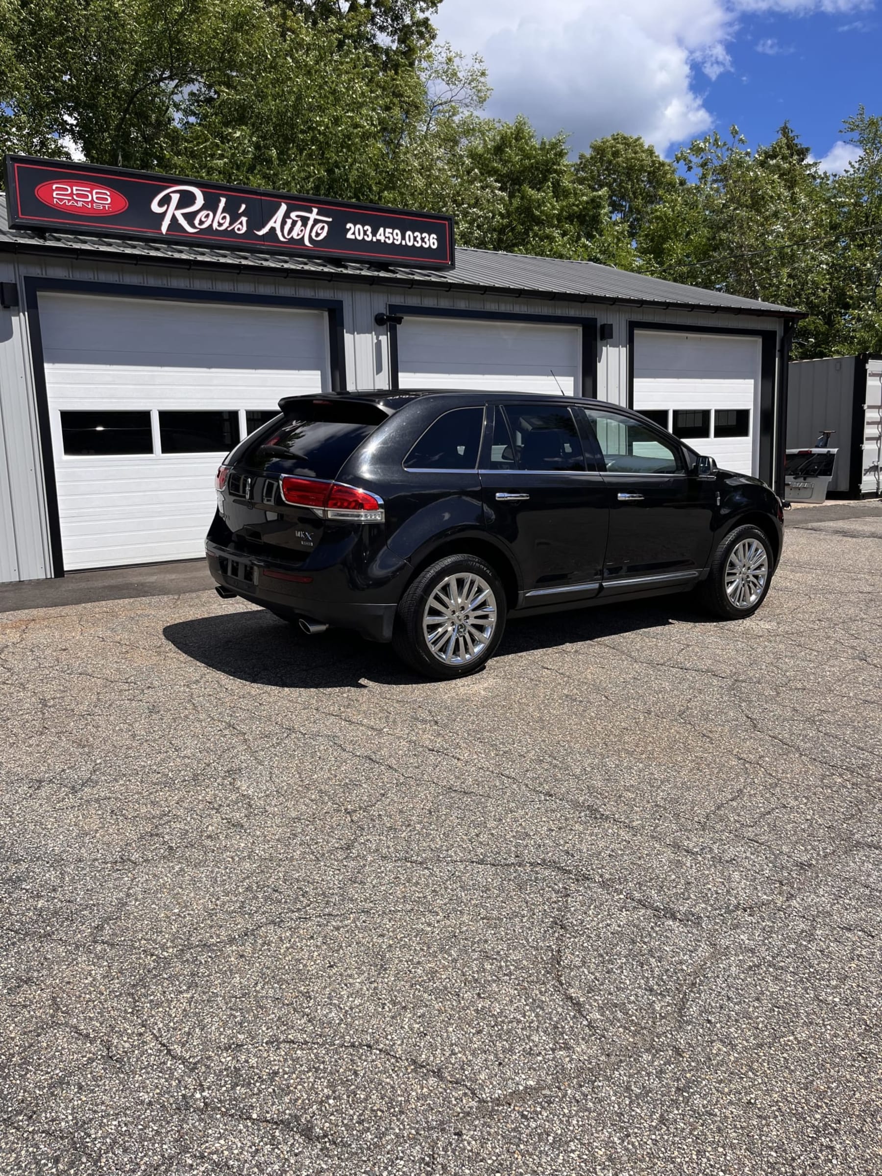 NEW ARRIVAL!! 2013 Lincoln MKX!! One owner car!! Loaded with navigation, backup camera, heated and cooled leather seats, heated steering wheel, AWD, remote start, premium package, Bluetooth , dual panoramic roof and much more! Priced well below retail!! 131k miles! Runs and drives great!! Won’t last at Only $8,900!!