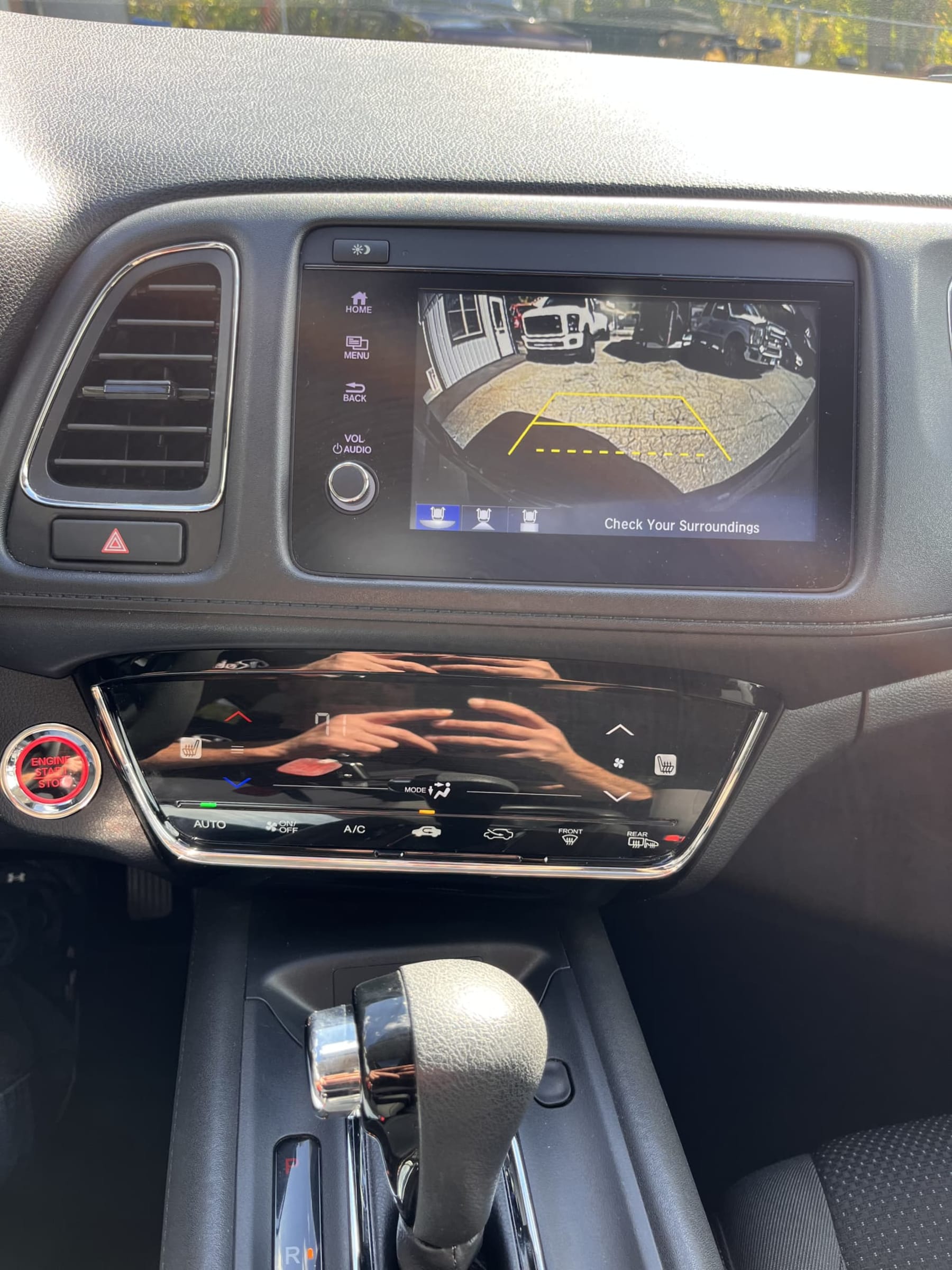 NEW ARRIVAL!! 2019 HONDA HR-V EX!! One owner car clean carfax!! ONLY 40 k miles!! Moonroof, heated seats, lane departure warning, Honda sensing, Bluetooth and much more!! AWD!! Great on gas!! Won’t last at $19,900!